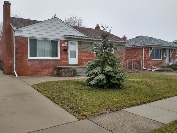 24634 Mabray Ave, Eastpointe, MI 48021