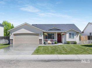 3907 Sutton St, Caldwell, ID 83605
