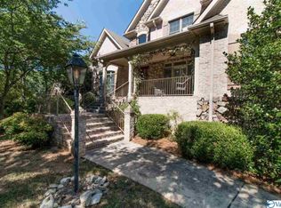 4060 High Mountain Rd NE, Huntsville, AL 35811