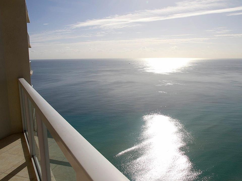 1st image of 16699 Collins Ave APT 3501