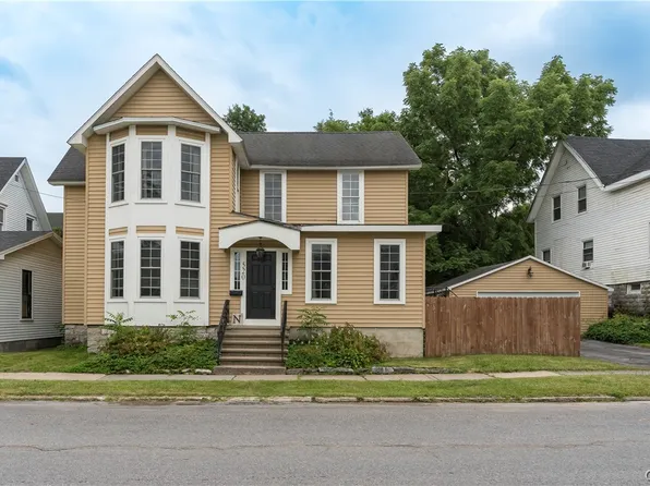 520 Budd St, Carthage, NY 13619