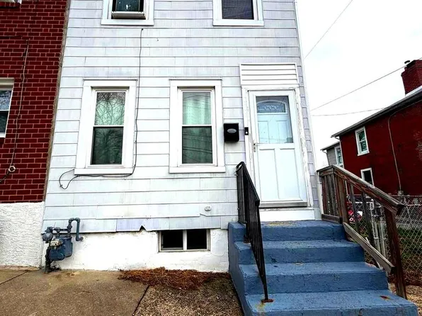 219 E Basin St, Norristown, PA 19401