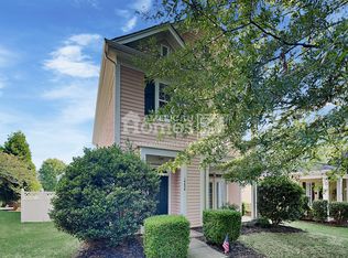 14454 Holly Springs Dr, Huntersville, NC 28078