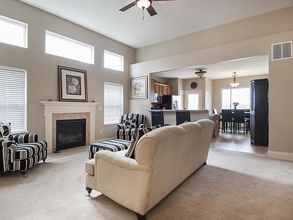 4th image of 5943 Bucksburn Dr