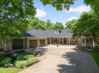 14310 River Crest Dr, Rogers, MN 55374