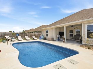 6346 Forest Bay Ave, Gulf Breeze, FL 32563