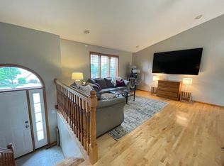 405 Manor Ridge Dr NW, Rochester, MN 55901