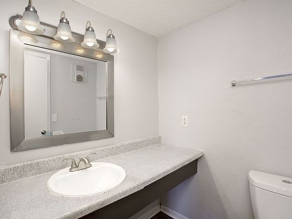 5th image of 321 Walton Ln #F-093