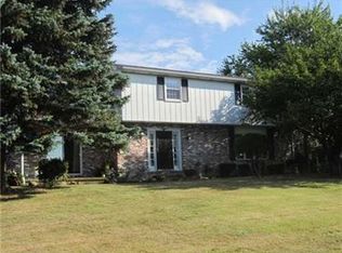 1343 S Hill Rd, Erie, PA 16509