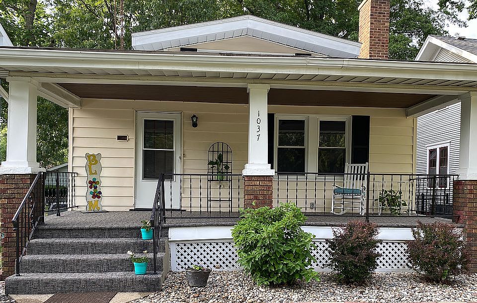 1037 W Edwards St, Springfield, IL 62704 Zillow