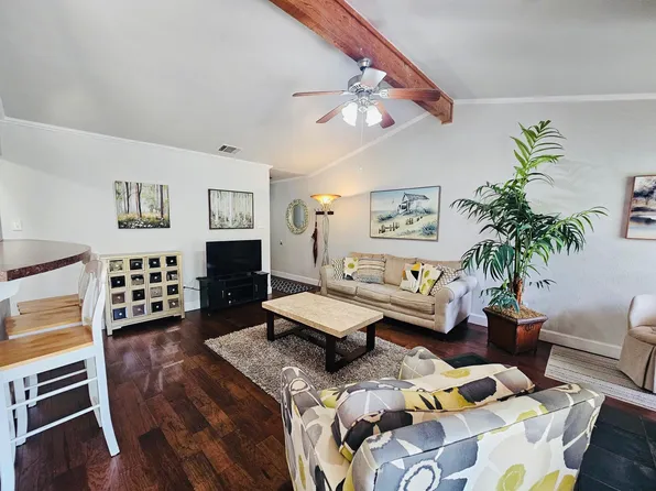 5107 Leralynn St APT 304, Austin, TX 78751