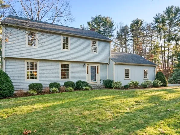 21 Tinkertown Ln, Duxbury, MA 02332