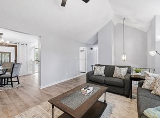 64 Marshall St, Holliston, MA 01746