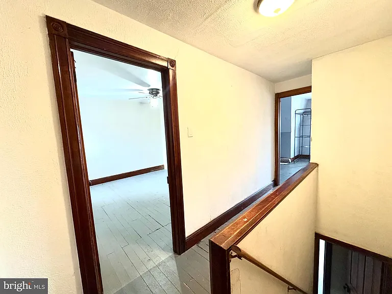 425 Juniper St — Photo 27
