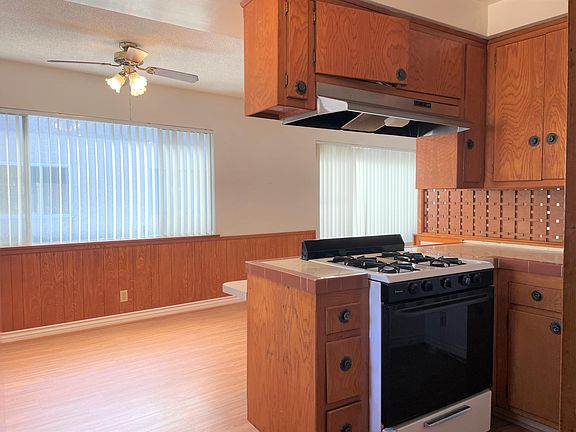 5th image of 1251 W 7th St #1251
