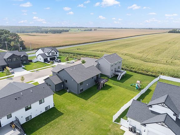 5th image of 2449 Phoenix Rd SW