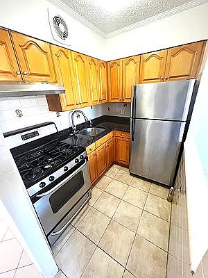3rd image of 13-06 33rd Ave #2H