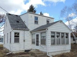 5203 50th Ave N, Crystal, MN 55429