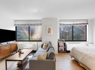 295 Greenwich St APT 6N, New York, NY 10007