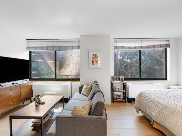 295 Greenwich St APT 6N