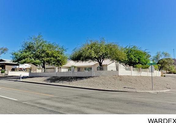 2nd image of 460 McCulloch Blvd S