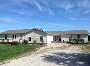 954 E 2000th Rd, Eudora, KS 66025