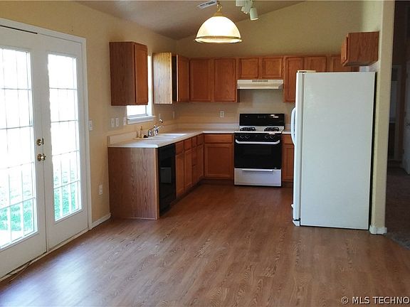 2nd image of 4208 S 202nd East Ave