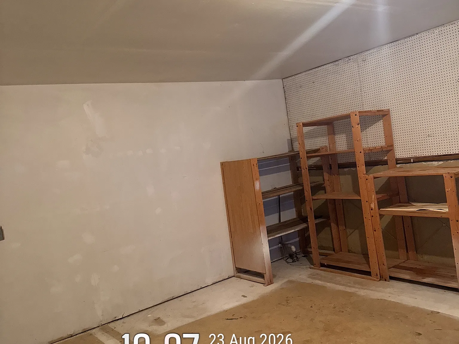 4 bed, 2622 sqft, $2,600 — Photo 4