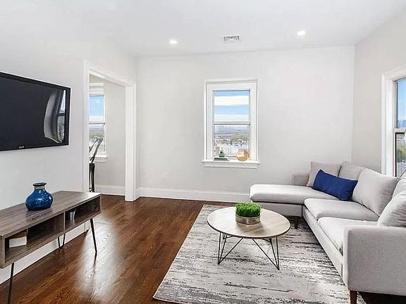 Specious livingroom