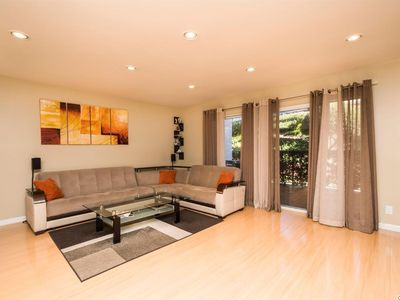7762 Via Capri, Burbank, CA, 91504