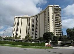 Home for Sale in West Palm Beach, Florida $245,000