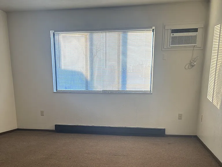 1358 Brooke Park Dr #0 — Photo 3