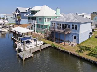 917 Lighthouse Lagoon Ct, Panama City Beach, FL 32407