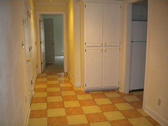 5th image of 424 Saddle Creek Dr