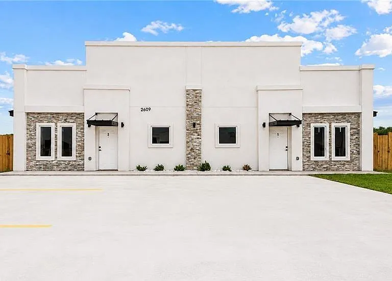 2609 Bald Cypress Dr #1 — Photo 1