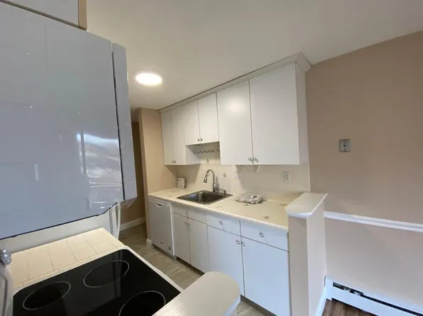 45 Jefferson Rd, Branford, CT