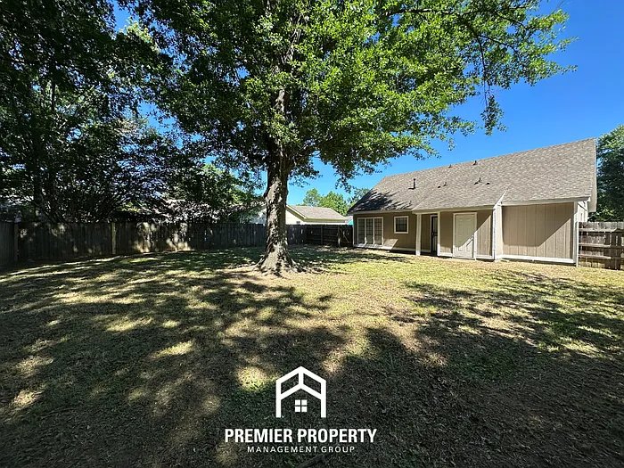 6167 Scarlet Leaf Dr — Photo 21