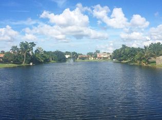 4560 NW 70th Ave, Lauderhill, FL 33319
