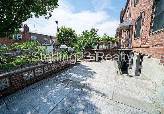 3rd image of 20-11 48th St #B