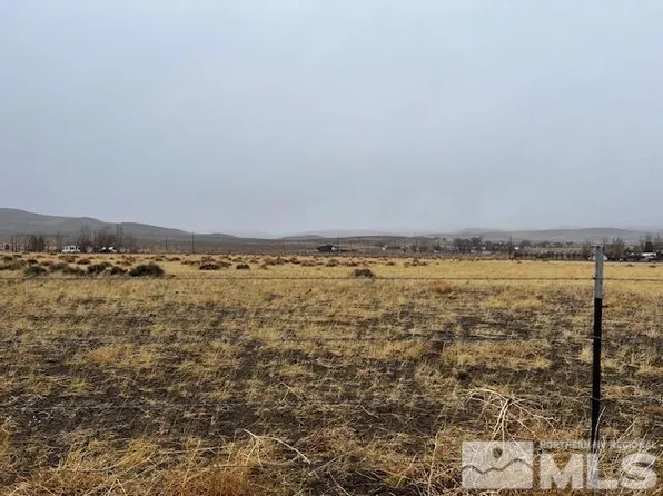 4850 Us Highway 50, Silver Springs, NV 89429