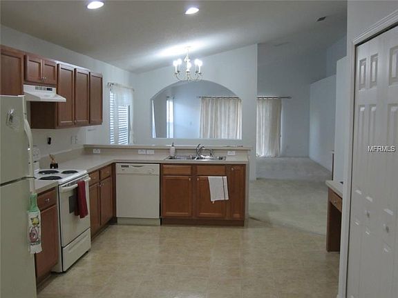 3rd image of 4180 Waltham Forest Dr