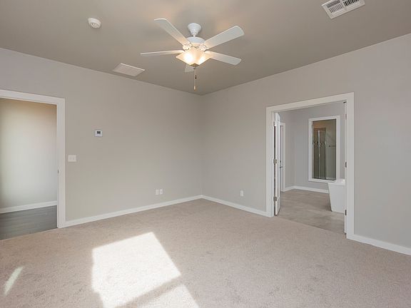 5th image of 6125 Scott Dr