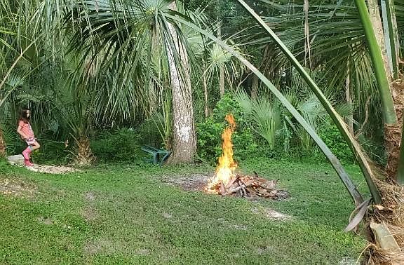 3rd image of 12116 Wekiwa Cir