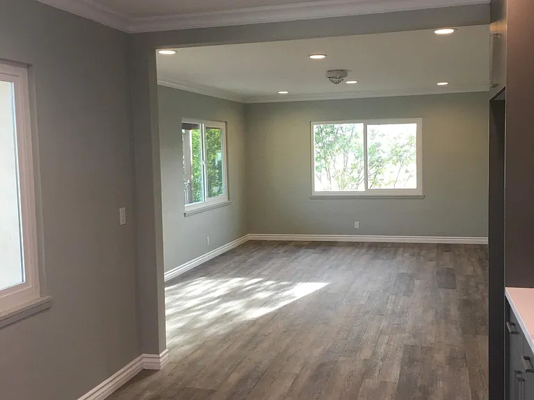 1353 Orange Grove Ave — Photo 5