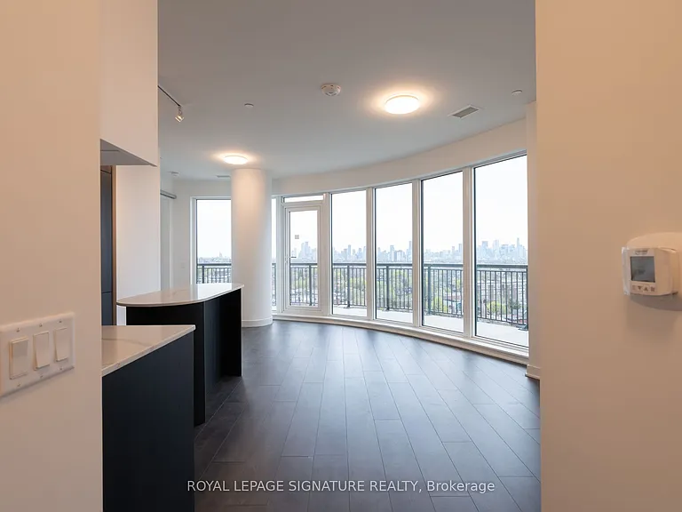 1185 Dupont St #1016 — Photo 20