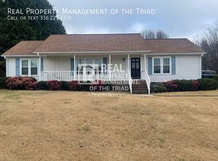 3938 Silver Chalice Dr, Winston Salem, NC 27101
