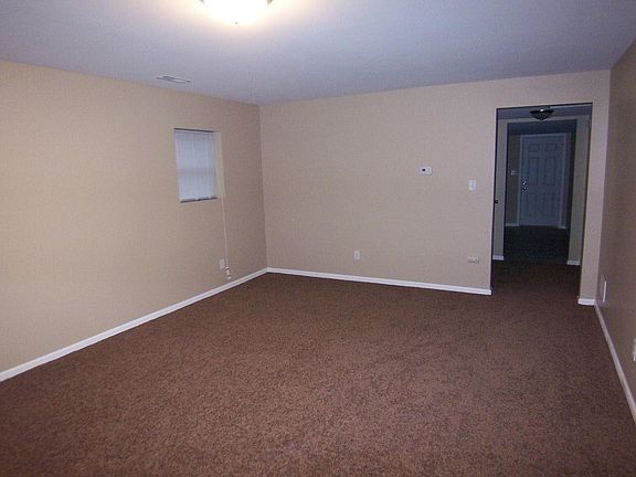 4th image of 7926 North Dr #1
