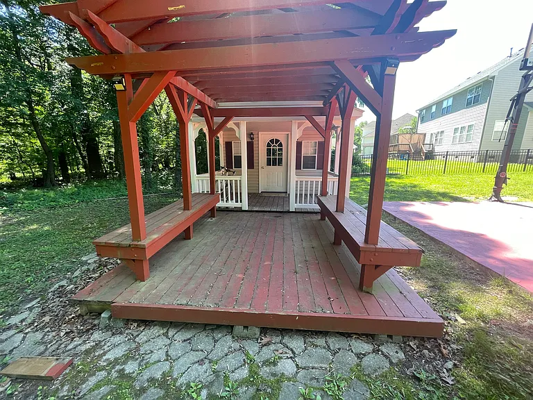 1024 Windward Ln — Photo 20