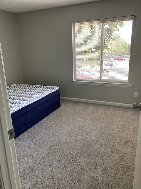 2 bed, 734 sqft, $1,395 — Photo 3