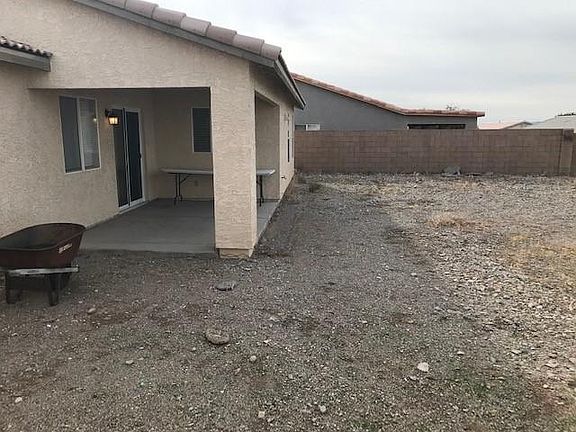 3rd image of 4425 S Caitlan Ave